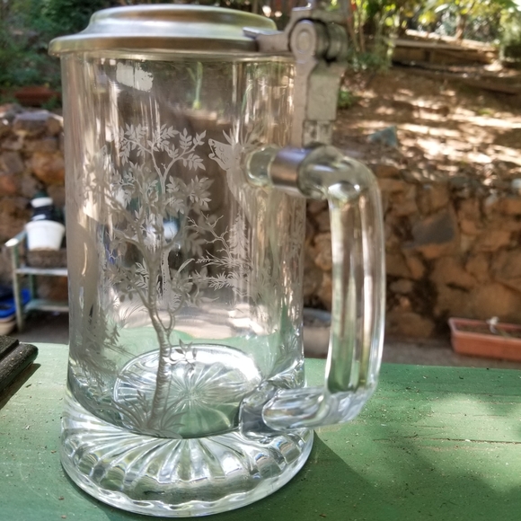 Vintage ALWE Beer Stein with Etched Elk in a forest with a pewter lid🦌🍺 - Picture 5 of 10